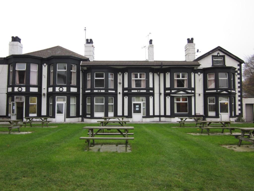 Mersey Hotel Widnes Eksteriør billede